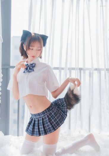 低俗喜剧粤语_DVD电影在线观看