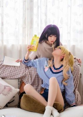 年轻的女教师2在线_HD高清免费观看